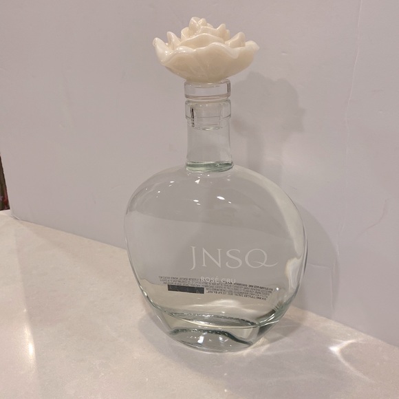 JNSQ Rose Cru Beautiful Empty Bottle Repurpose was wine decanter or bath… - Picture 3 of 14